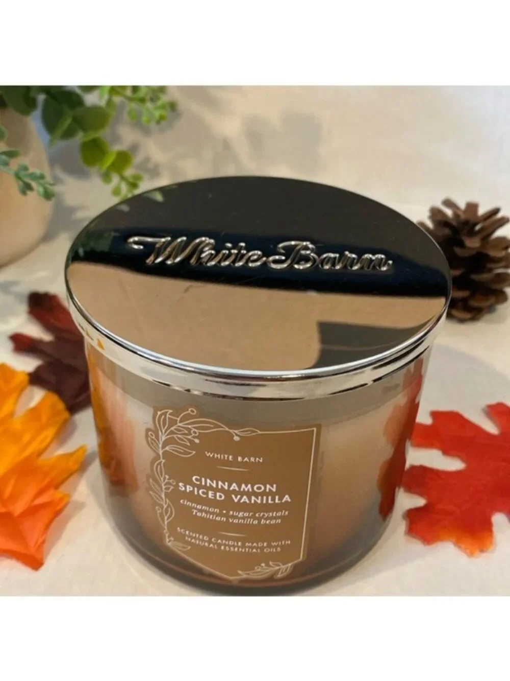 “Cinnamon Spiced Vanilla” Bath & Body Works White Barn NEW 3-Wick Candle